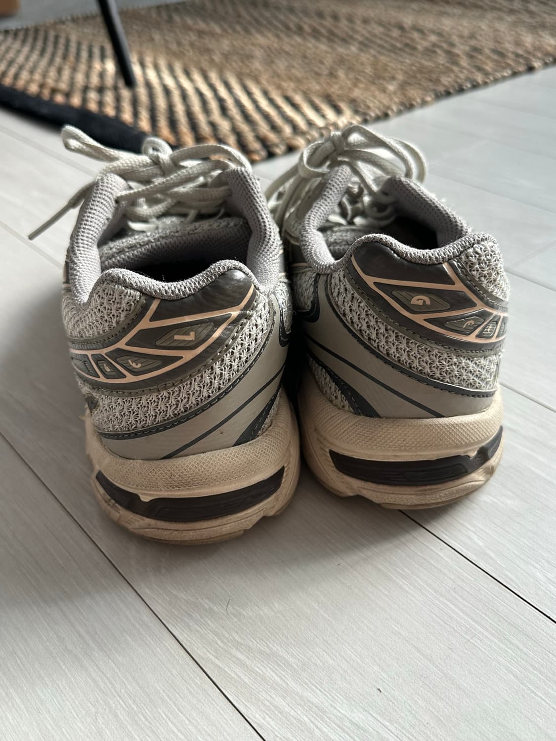 [240] 아식스 젤 1130 크림 클레이 그레이 상품이미지4