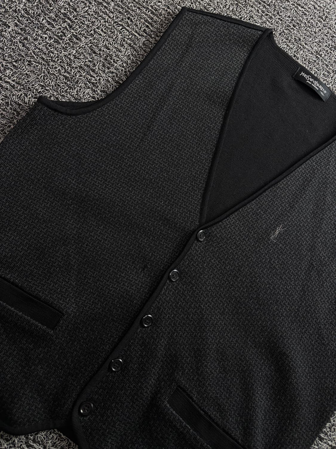 90s YSL 입생로랑 블랙 니트 베스트 3854 상품이미지3