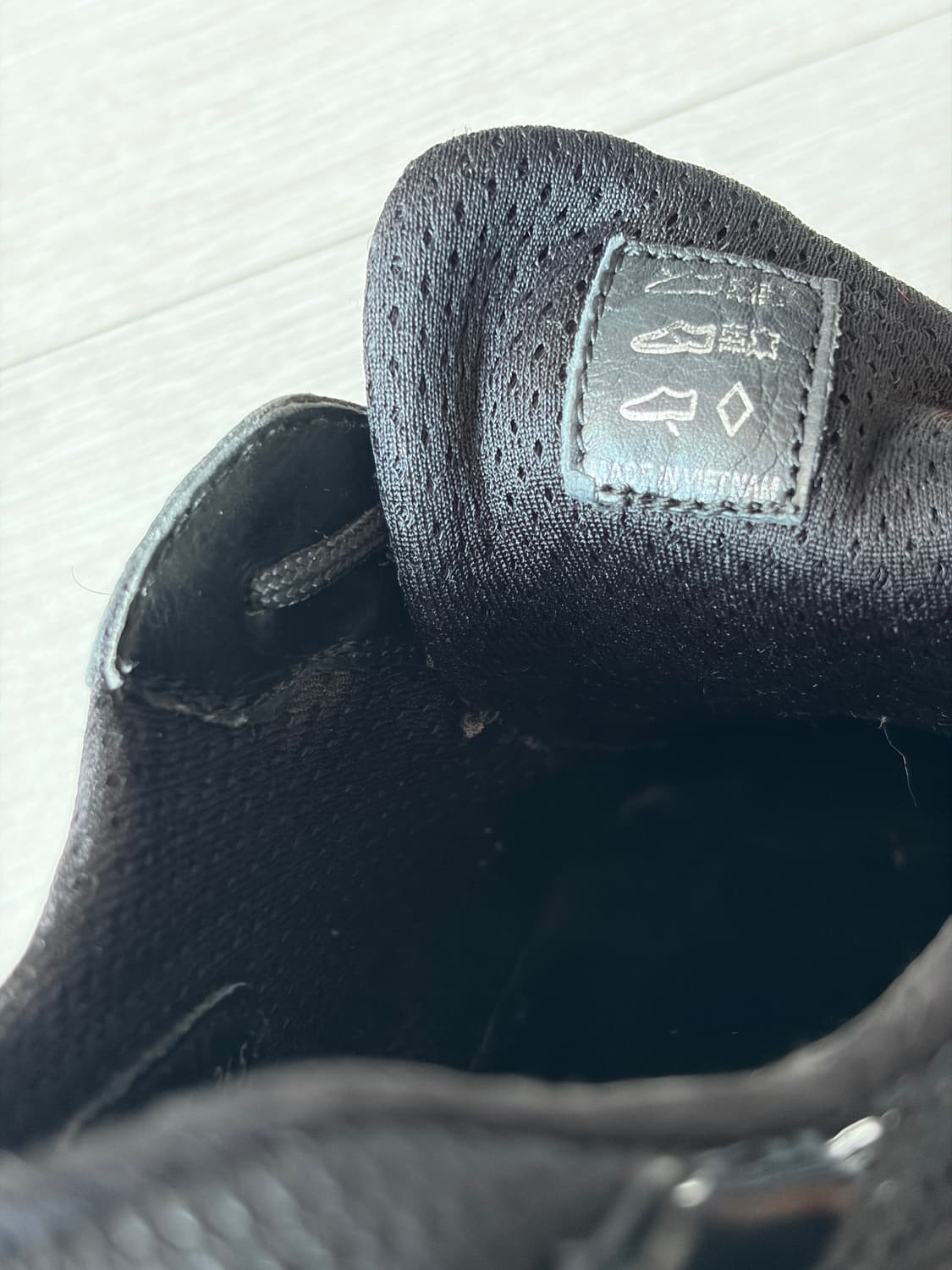 프라다 아메리카컵 블랙 에나멜 상품이미지9