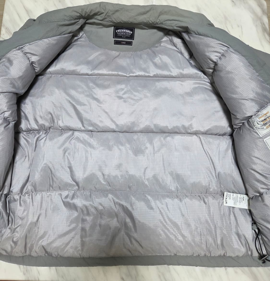 프리즘웍스 오버핏 푸퍼 다운 패딩 상품이미지3