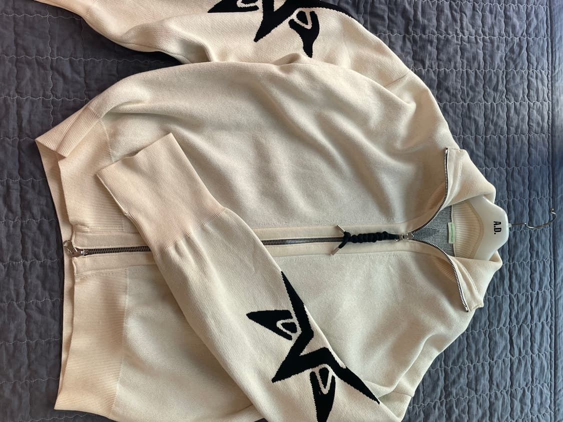 더 아이덴티티 프로젝트 앤시언트 심볼 지퍼 니트 크림 상품이미지7