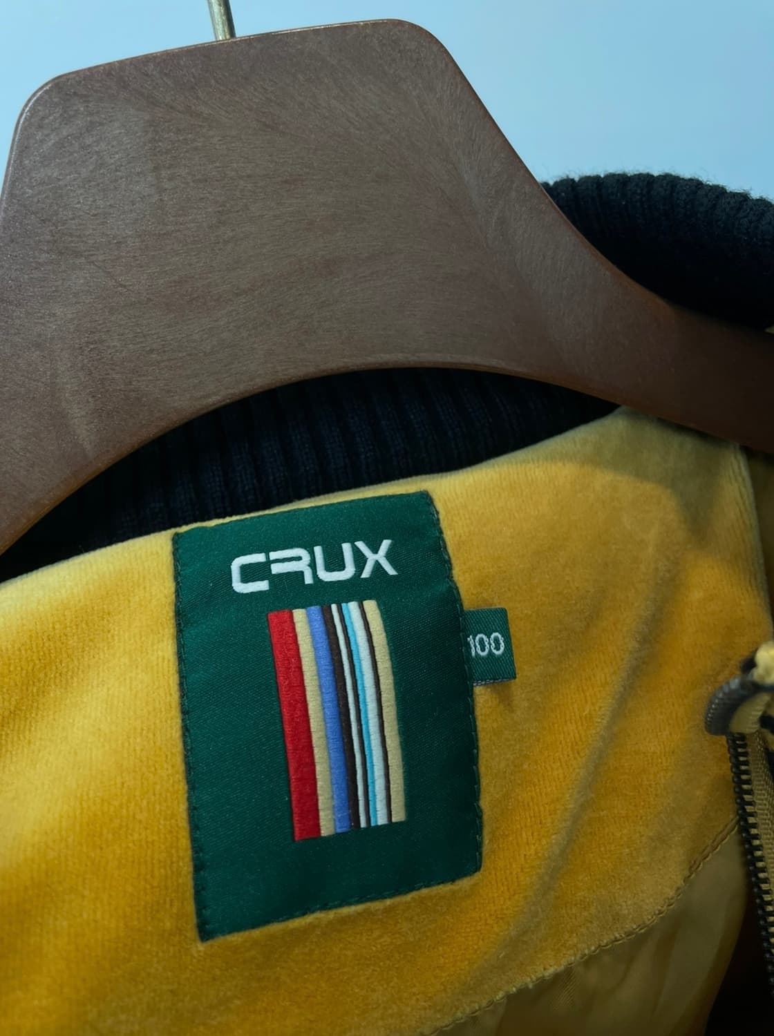 (100) crux 크럭스 런던 타이포 옐로우 자켓 상품이미지4