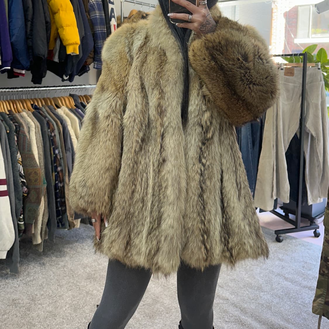 브라운 믹스컬러 사가폭스 퍼자켓L 상품이미지1