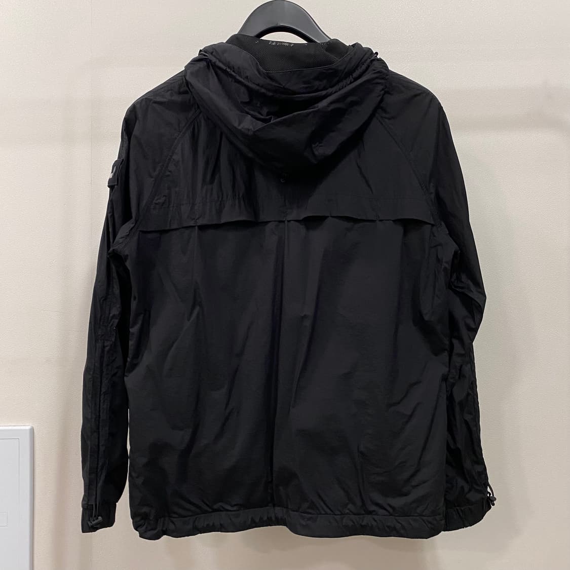 내셔널지오그래픽 유틸리티 바람막이 자켓 상품이미지2