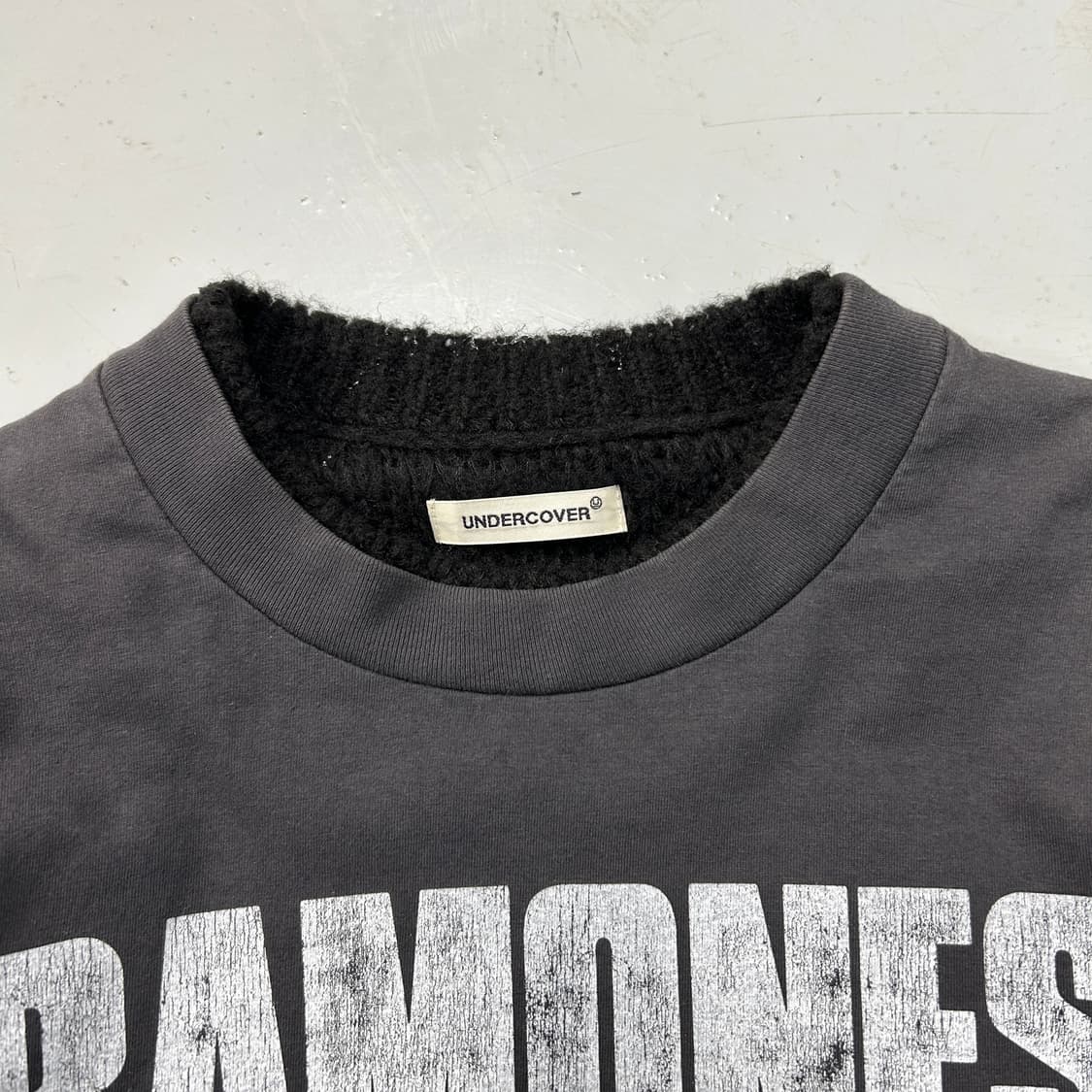 언더커버 23AW RAMONES 리버시블 스웨터  상품이미지5