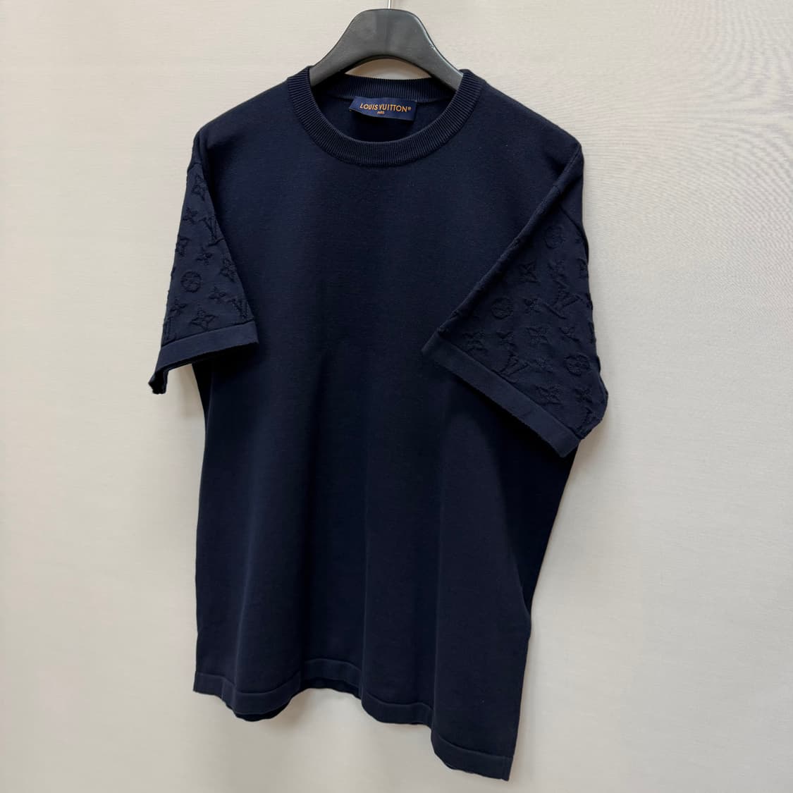 루이비통 슬리브 모노그램 니트 반팔티 ( 100 ) 상품이미지3