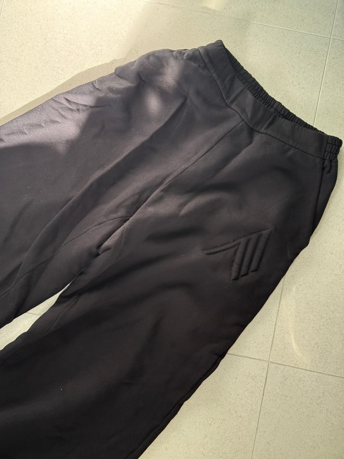 더아티코 스웻팬츠 블랙  상품이미지2