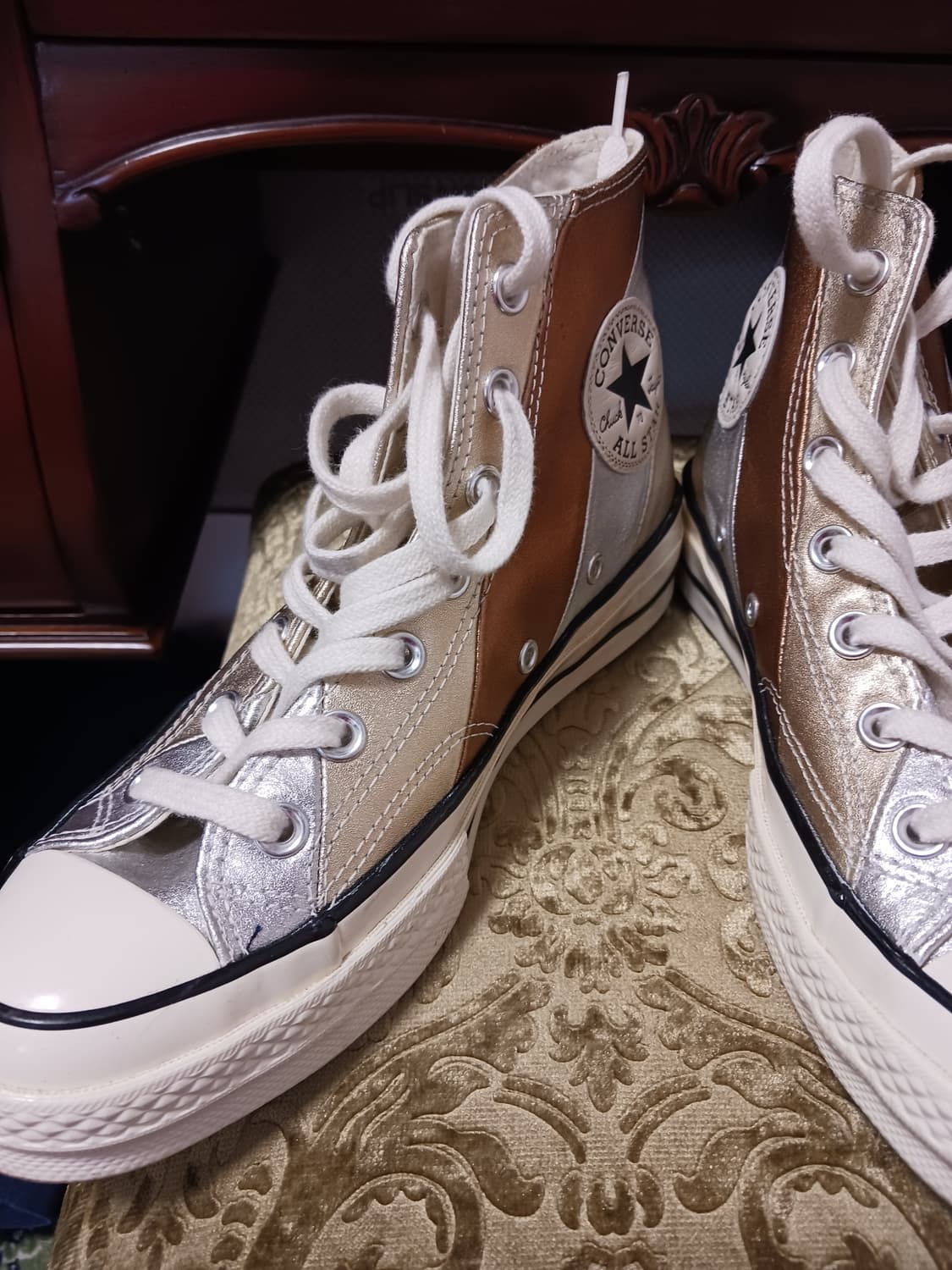 척테일러 척테일러 메탈릭골드  상품이미지2