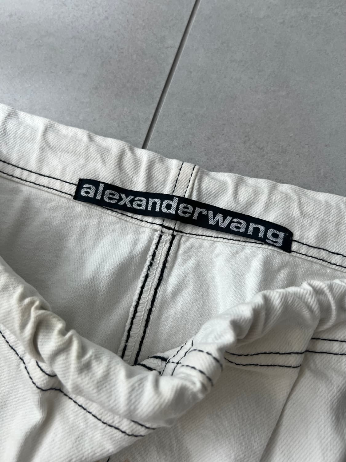 알렉산더왕 더블니 조거 팬츠 화이트 데님 M 상품이미지5