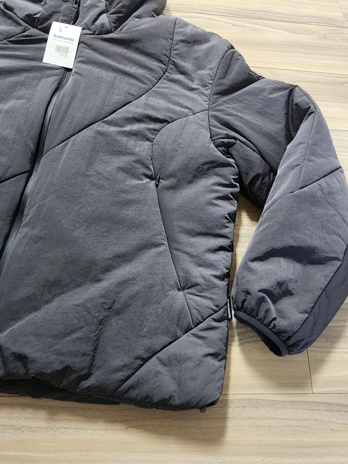 에잇세컨즈후드절개경량패딩점퍼차콜L 상품이미지2