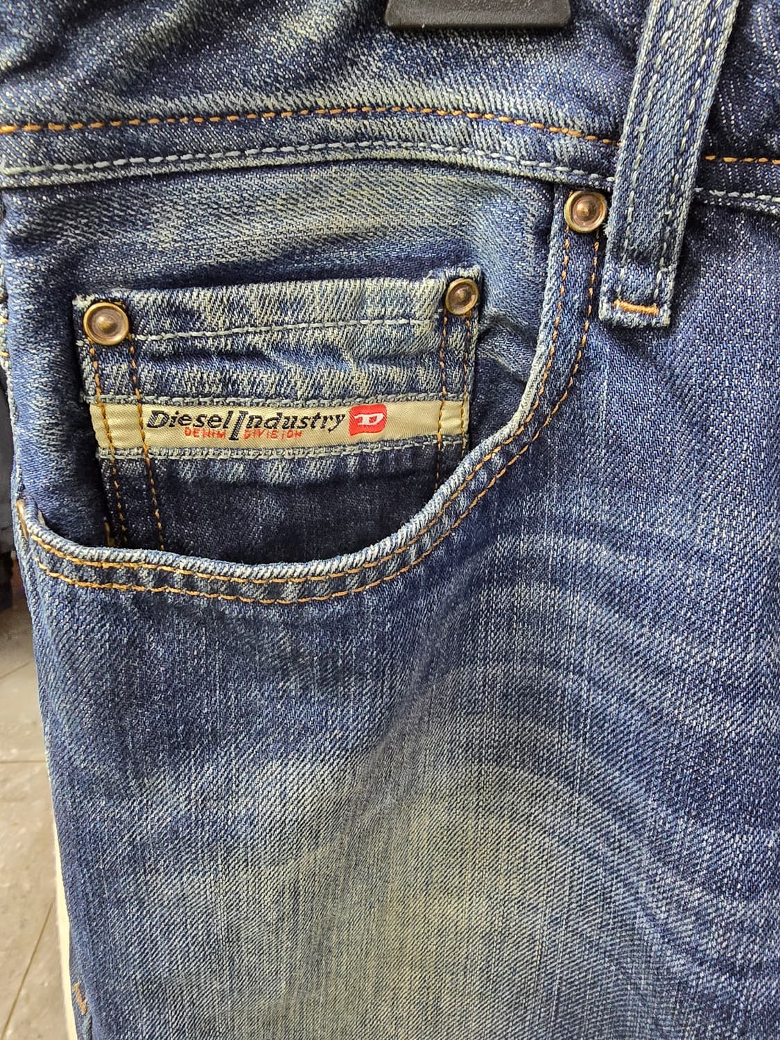 디젤 워싱 데님 청바지 (1319) 상품이미지3