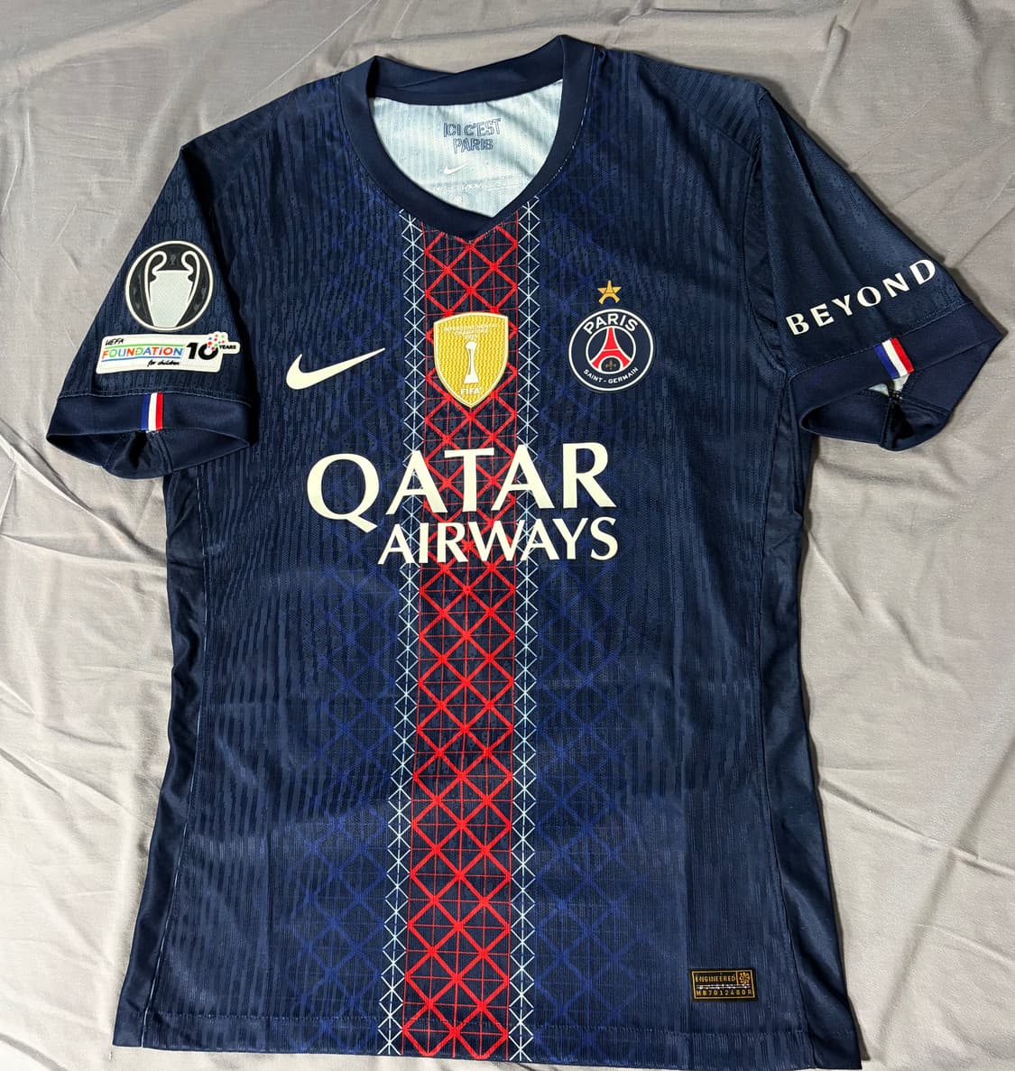 25/26 PSG 파리 생제르망 홈 어센틱 유니폼 흐비차 상품이미지1