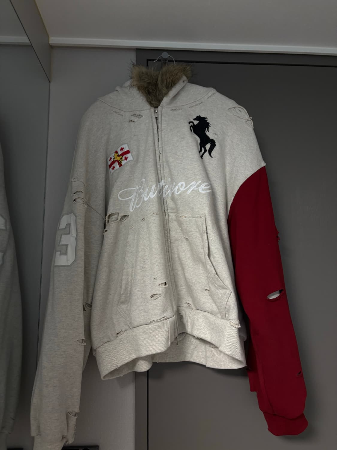 프로토콜인덱스 버티보어 퍼 후드집업 1사이즈 상품이미지1