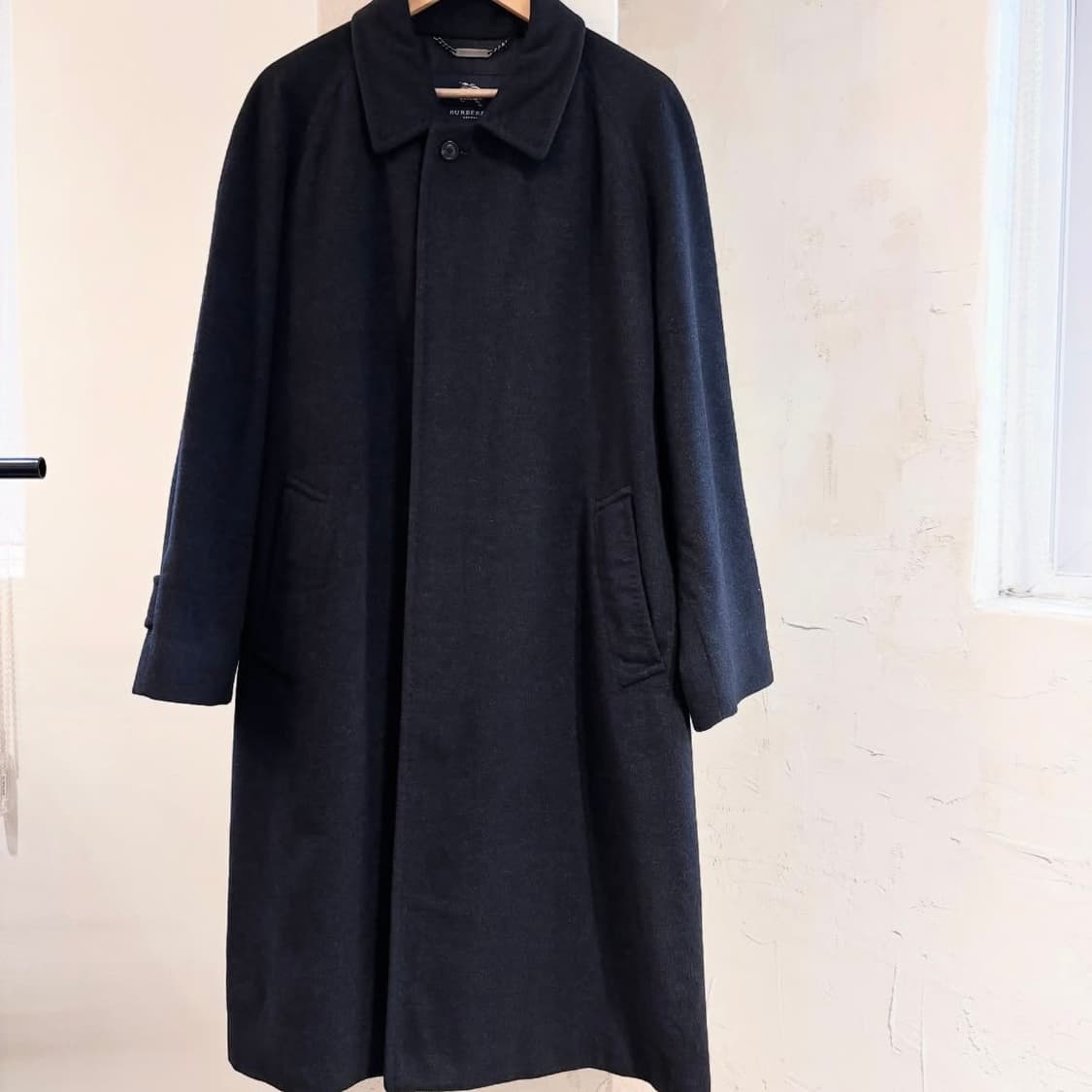 버버리 100% cashmere 챠콜 맥 코트 상품이미지2