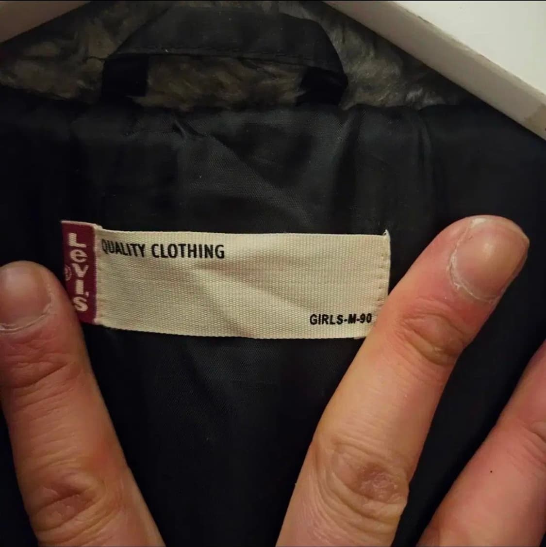 리바이스(Levis) 올드스쿨 카라넥 퍼 오리털 패딩 점퍼 상품이미지4