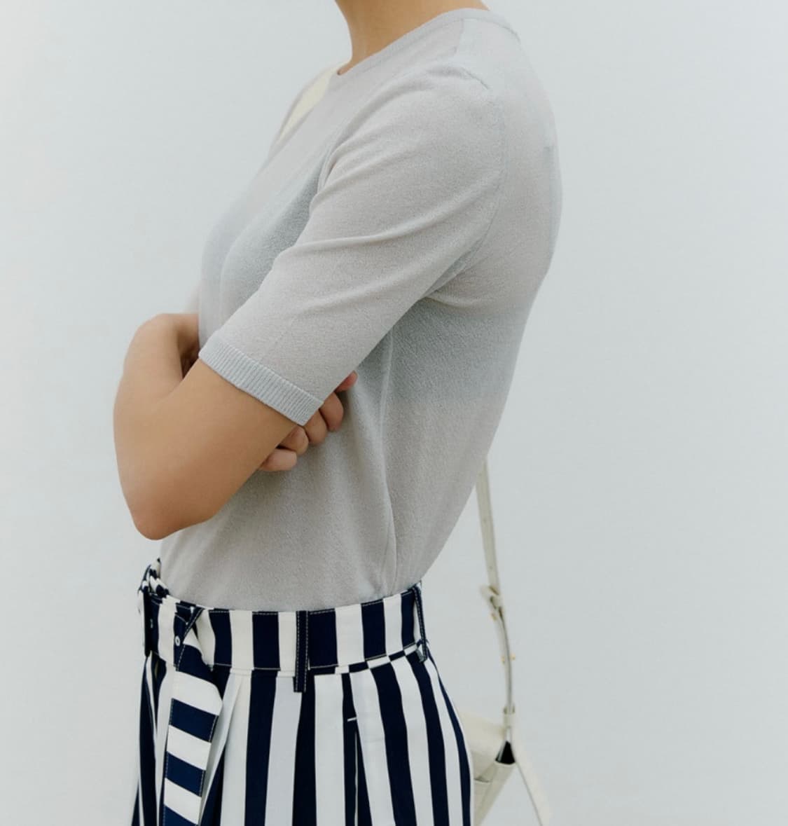 오르 시스루 반팔 니트 상품이미지1