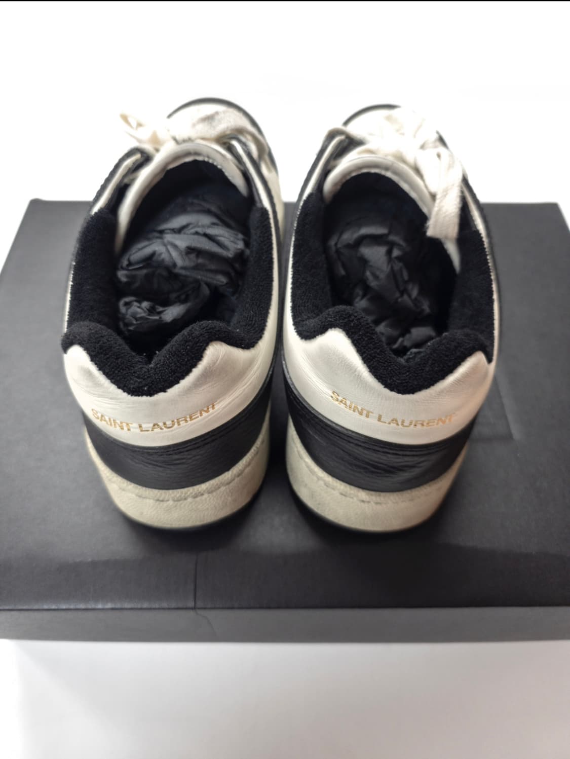 생로랑 SL61 그레인드 레더 로우탑 스니커즈 EU42 상품이미지4