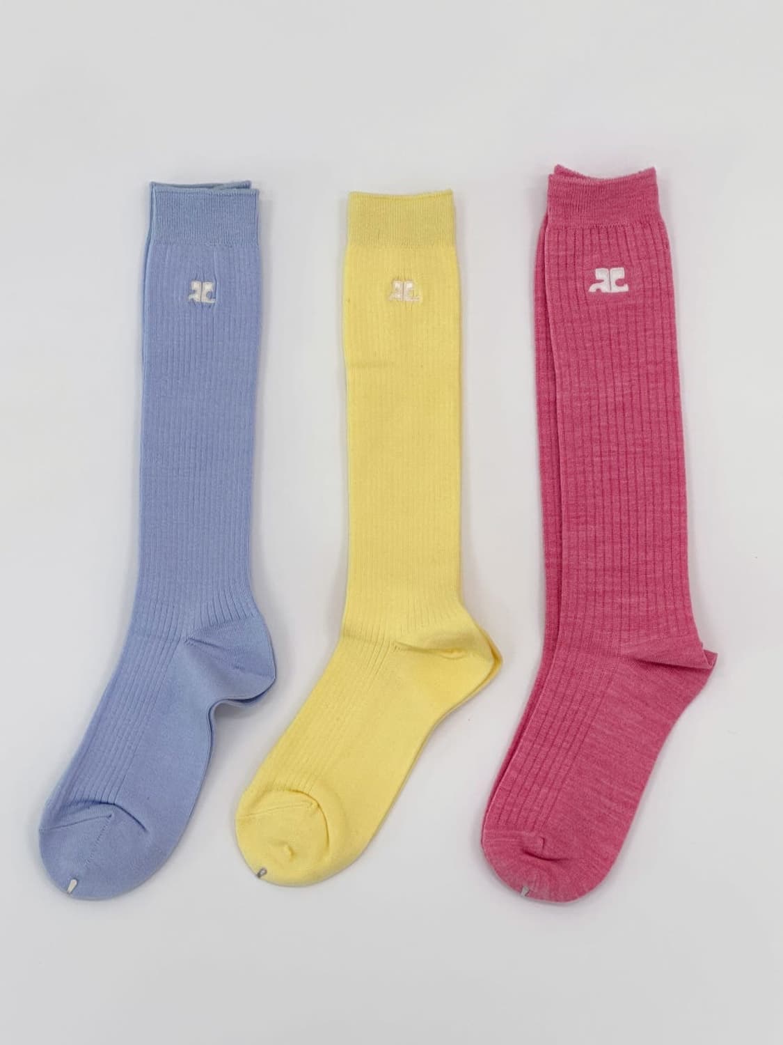 [새상품] courreges / 꾸레쥬 양말 (핑크 / 옐로우 / 스카이 상품이미지4