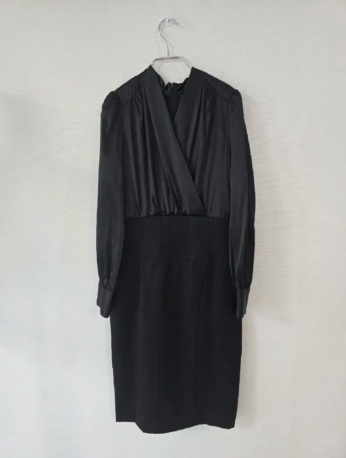 잇미샤 몸매강조 세련된 랩스타일 모직 원피스 상품이미지2