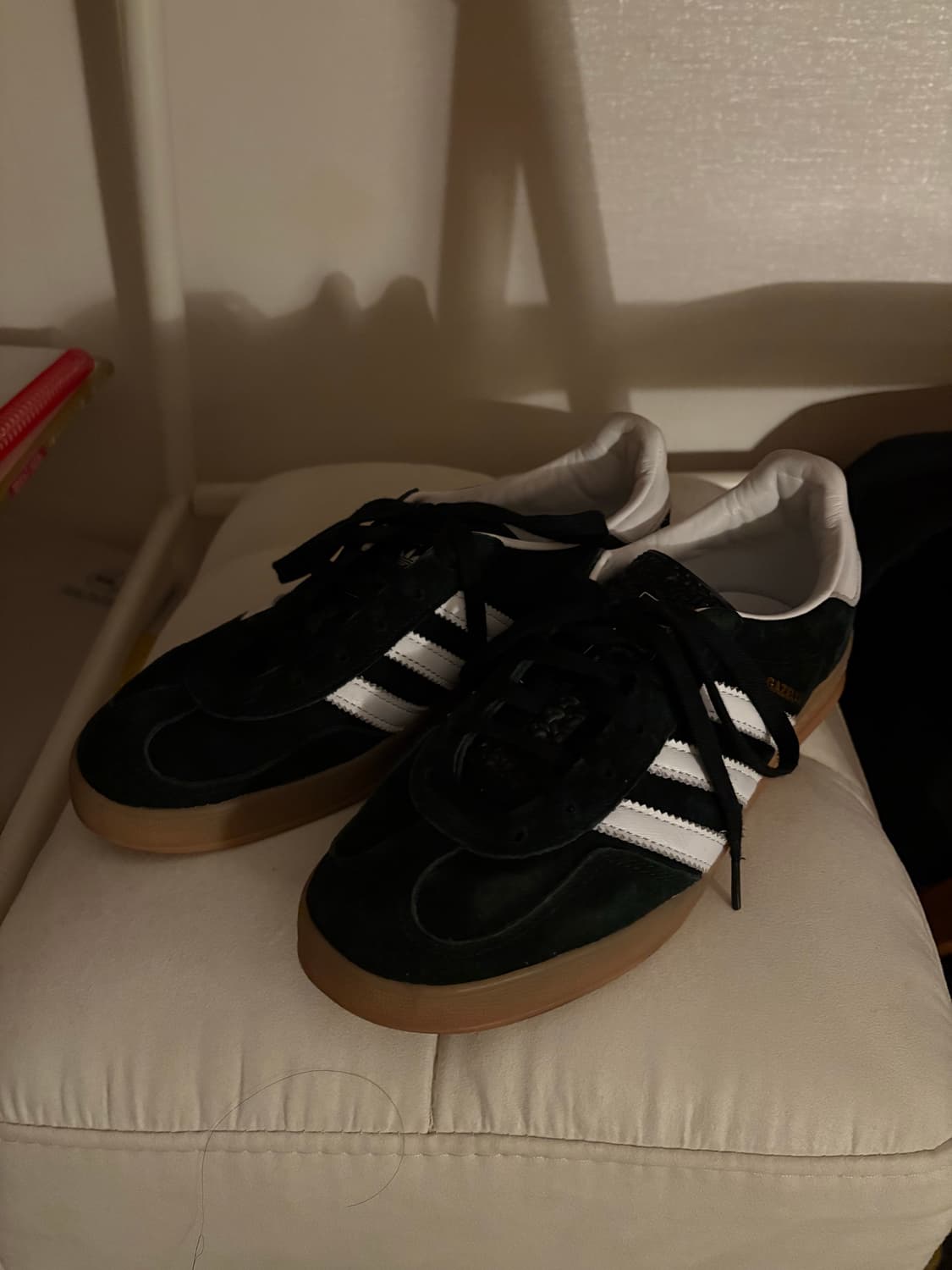 아디다스 가젤 인도어 블랙 240 (245도 맞음) 상품이미지1