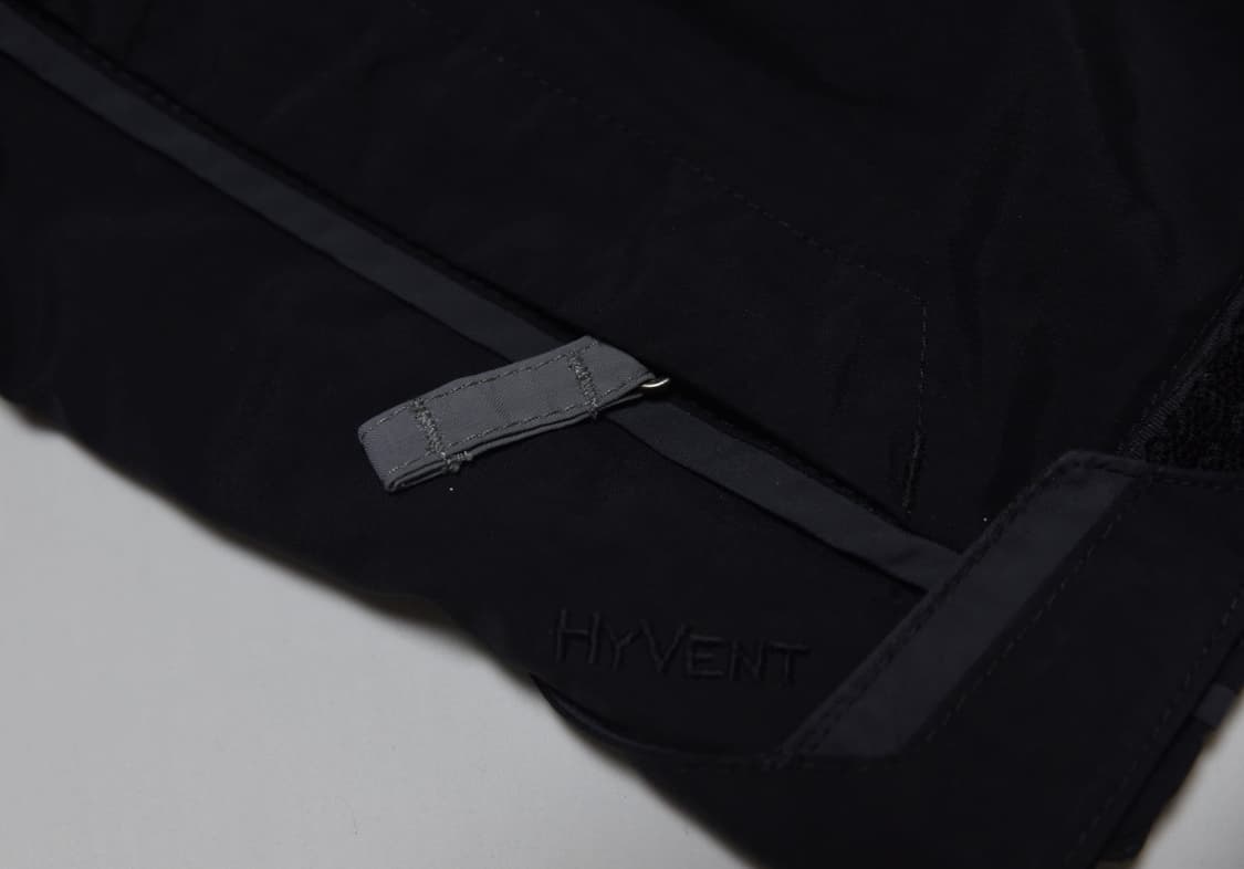 노스페이스 남성 HyVent 블랙 패딩 상품이미지10