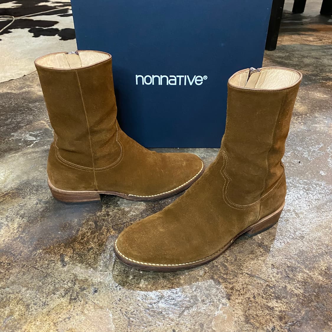 (43) 논네이티브 스웨이드 부츠 브라운 상품이미지1