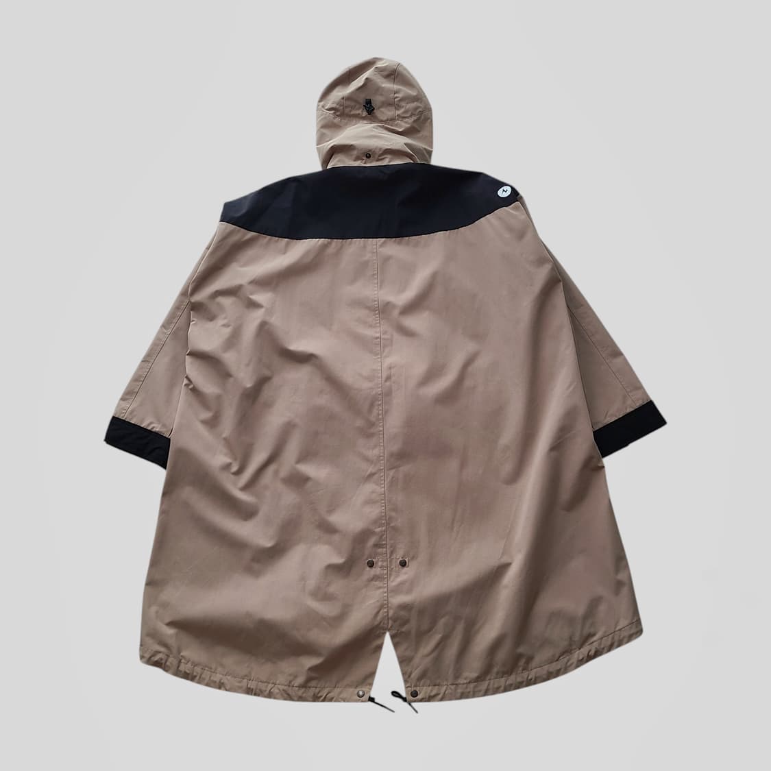 마모트 X 유니폼 브릿지 피쉬테일 야상 점퍼 상품이미지4