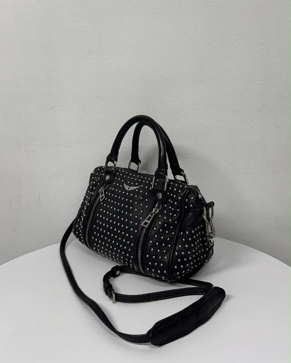 자딕앤볼테르 XS 써니 스터드 가죽 미니 투웨이 크로스 토트백 상품이미지2