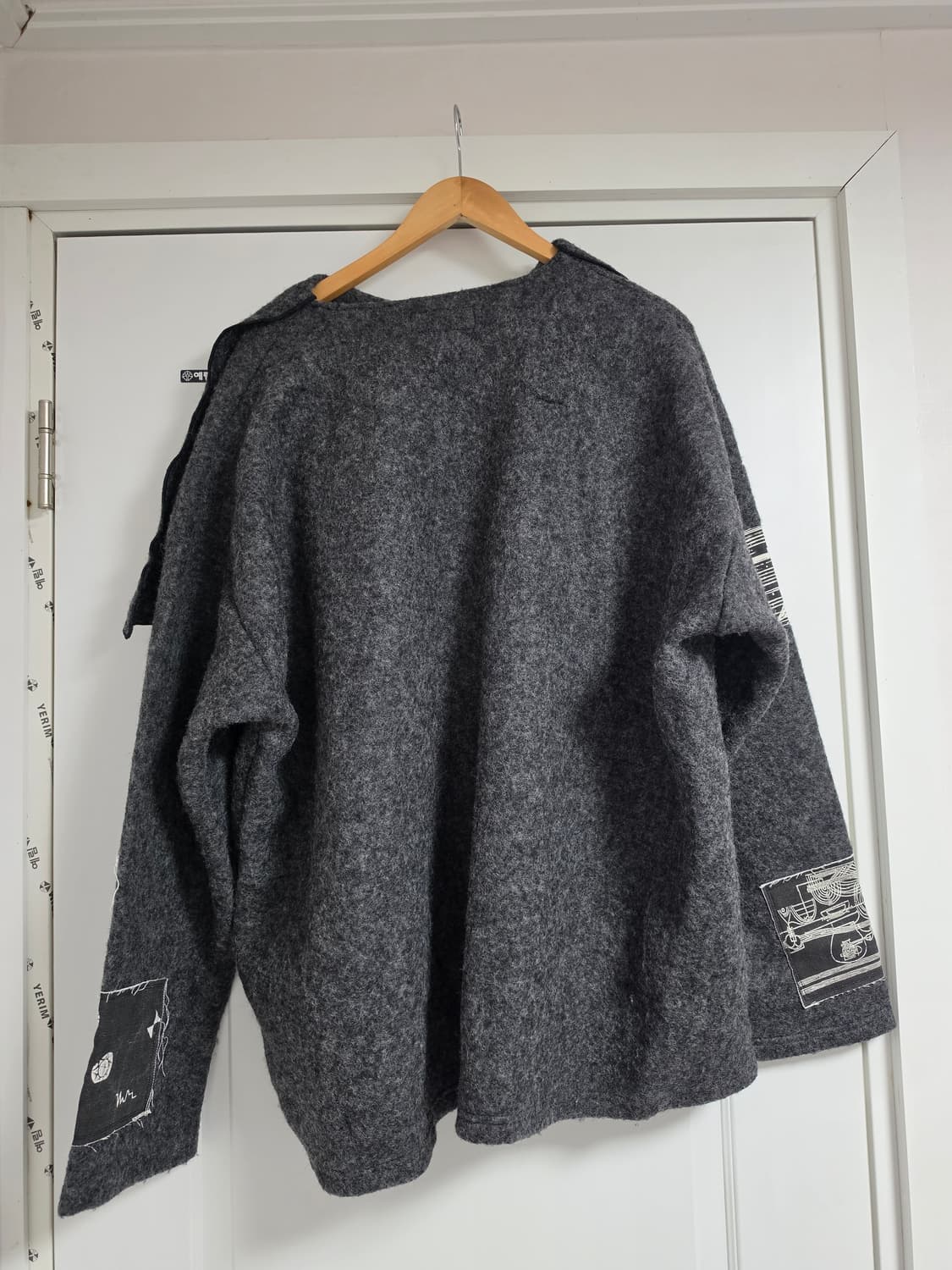 Minus 스카프 스웨터 상품이미지5