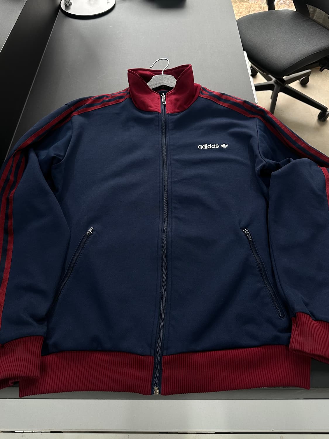 아디다스 베켄바우어 버건디네이비 트랙져지 상품이미지5