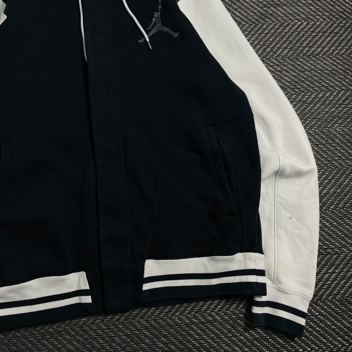 나이키 에어조던 자수로고 스웻 바시티 후드 자켓y 4459 상품이미지3