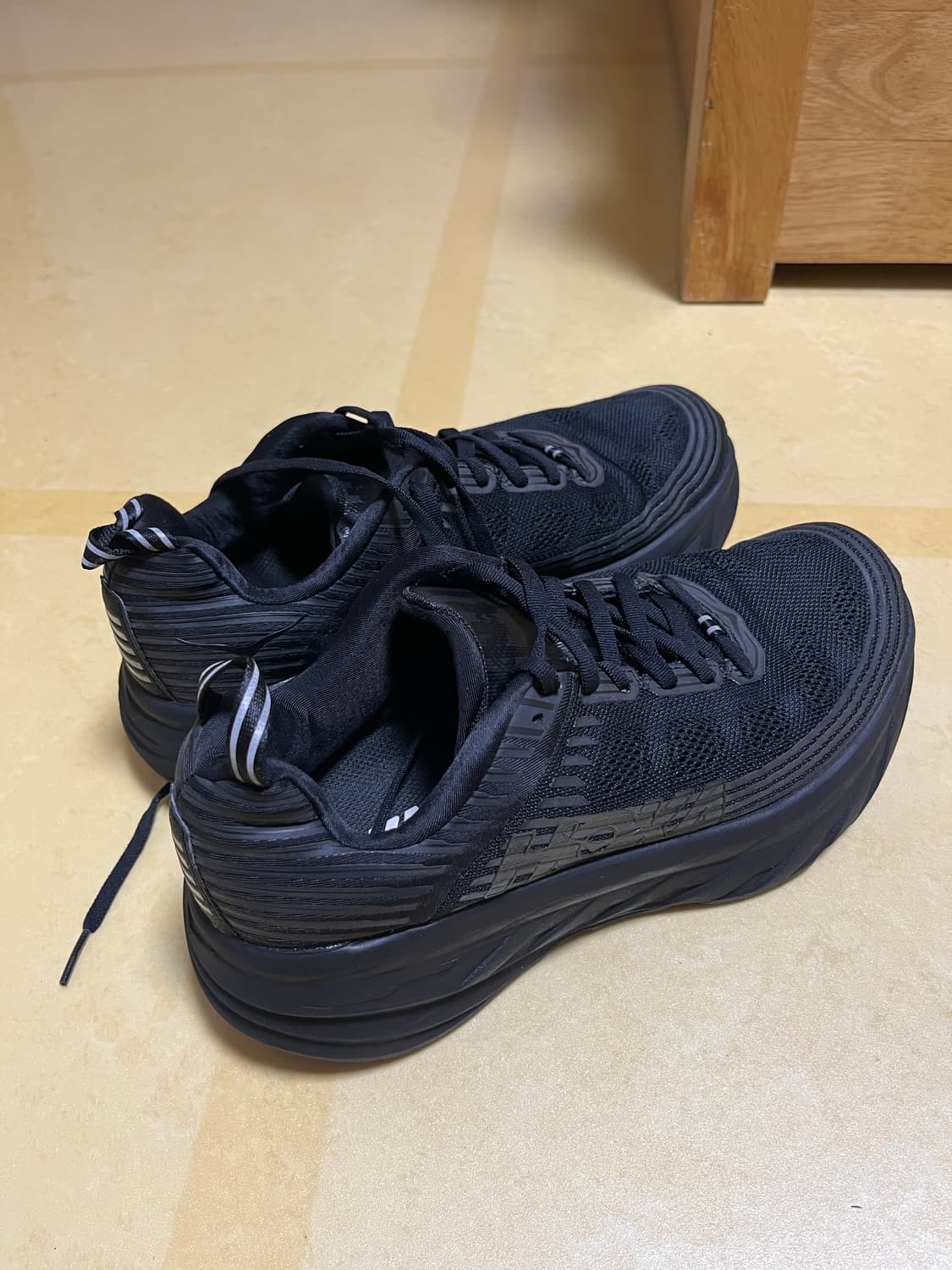 호카오네오네 본디6 260 상품이미지1