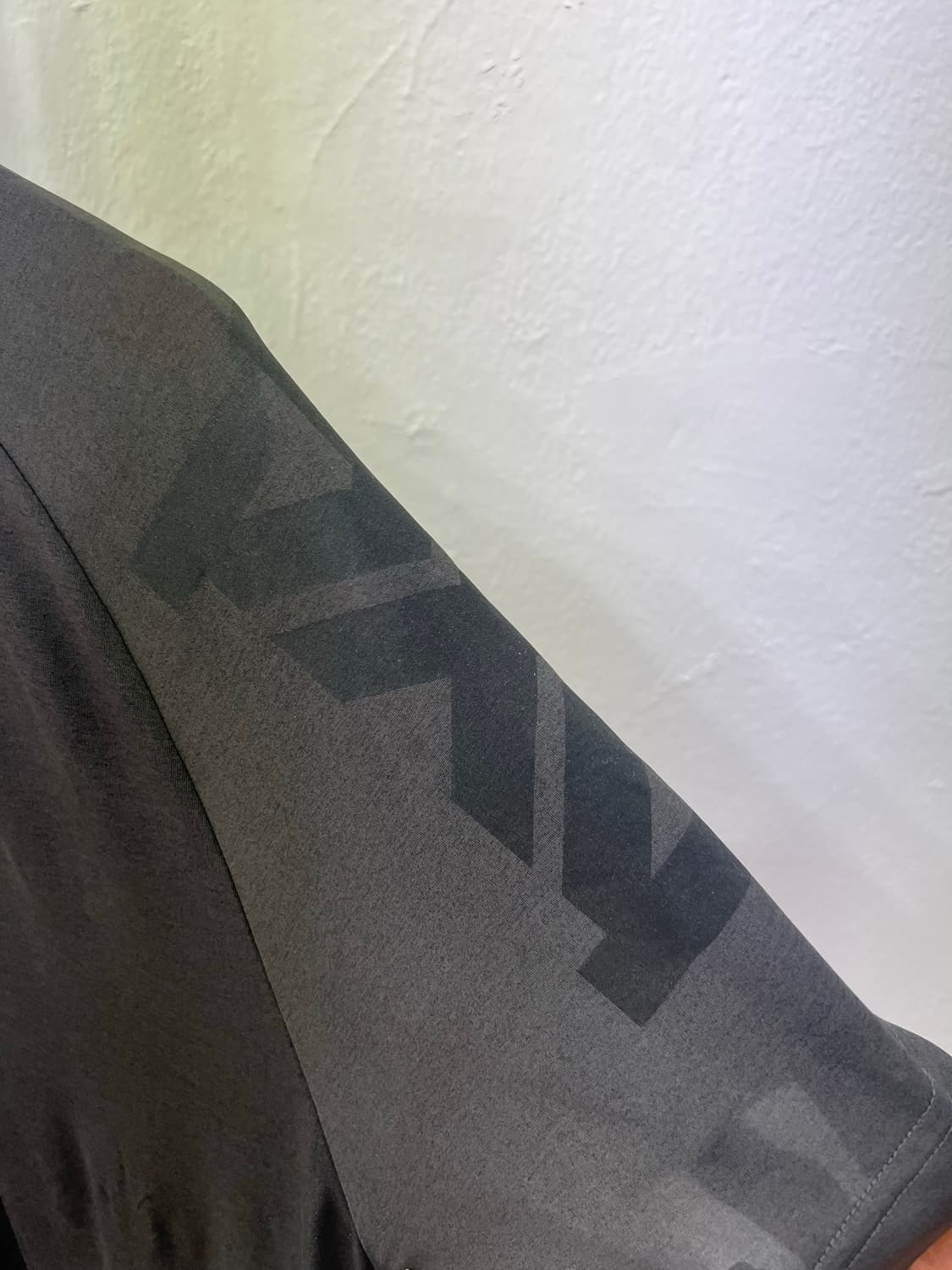 정품) PXG 남성 반팔티 M 상품이미지3