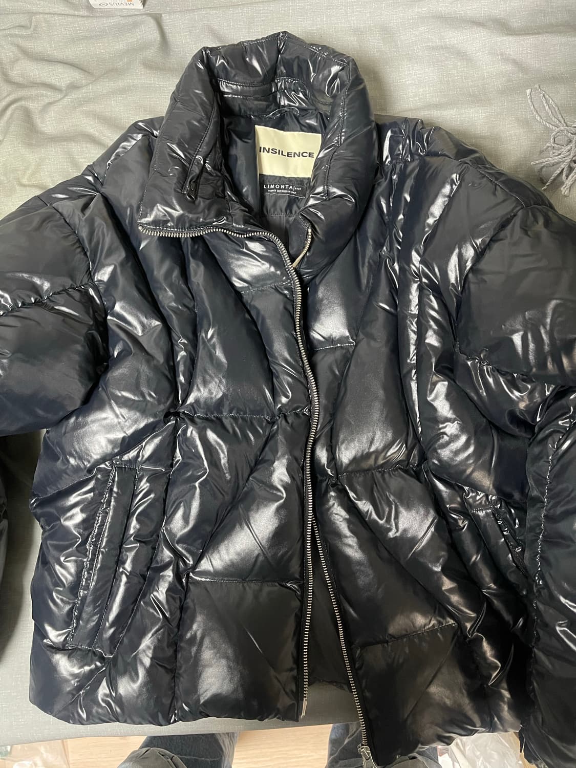 인사일런스 웨이브 라인 다운 자켓 블랙 s 상품이미지1