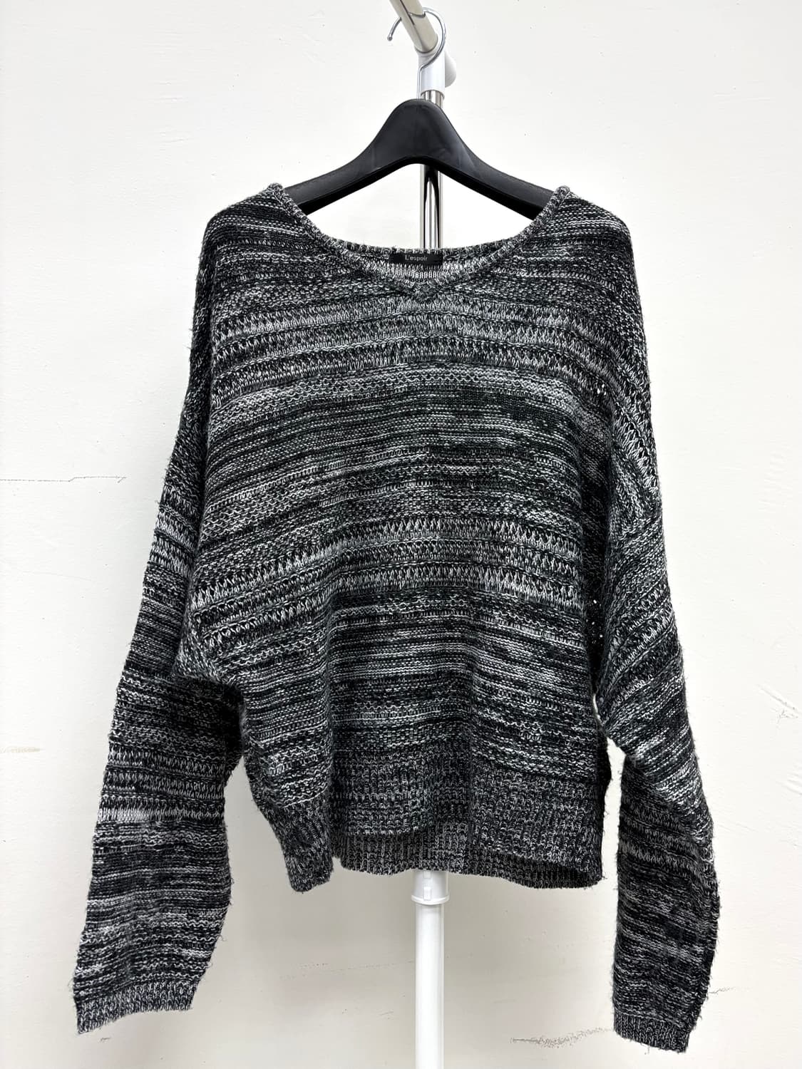 빈티지 차콜 니트 상품이미지4