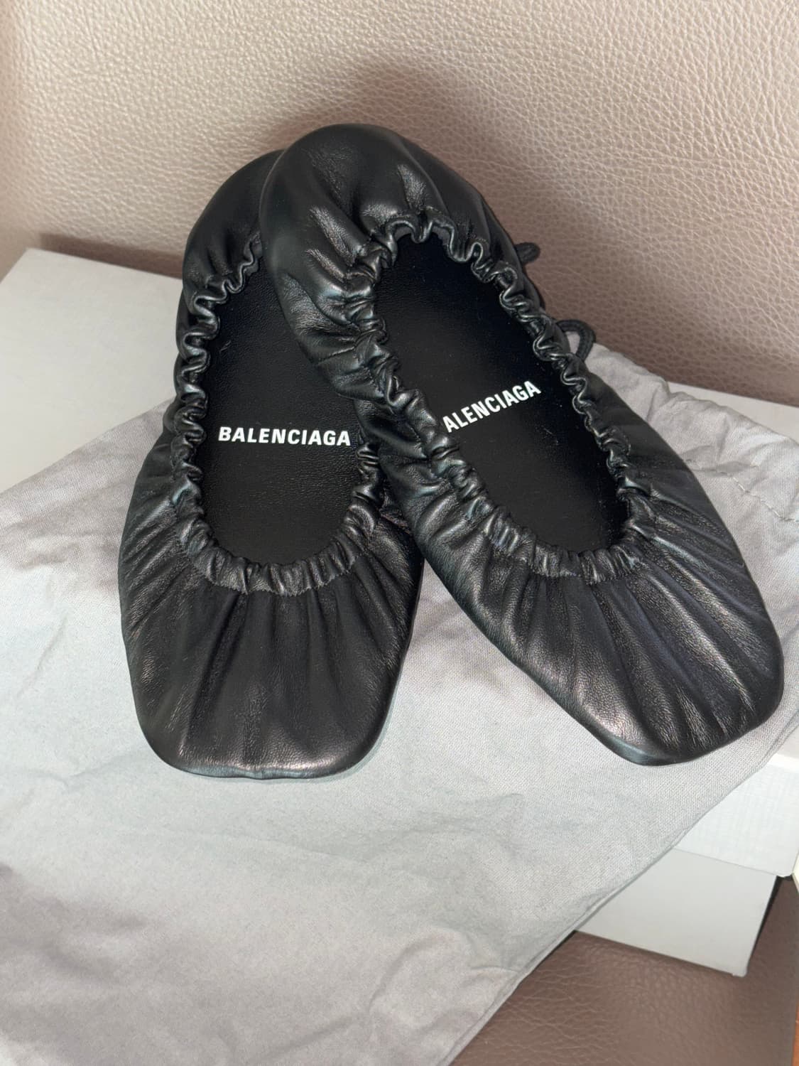 Balenciaga(발렌시아가) 656607 블랙 스무스 나파 TUG 발 상품이미지3