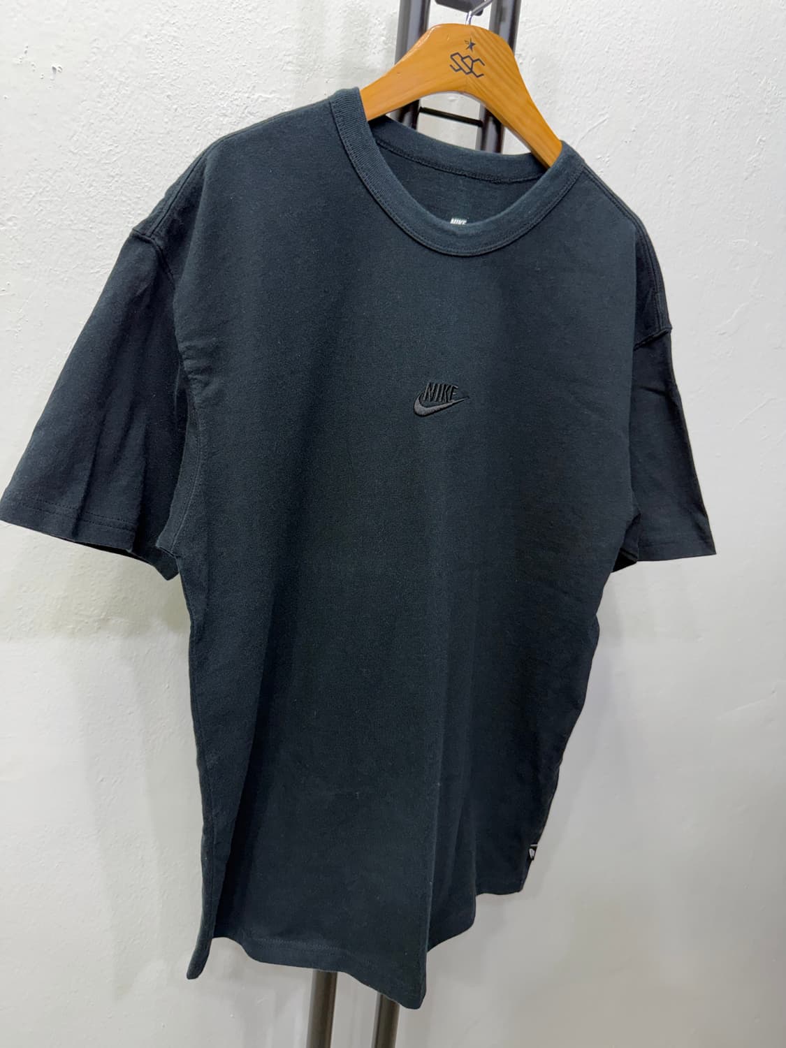 정품) 나이키 남성 루즈핏 반팔티 M 상품이미지2