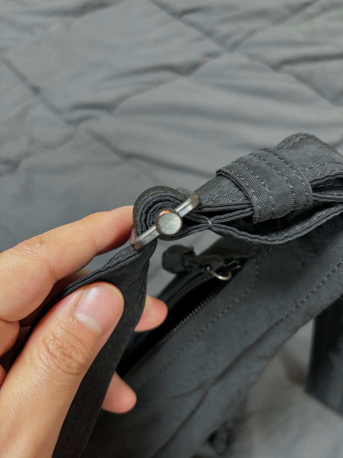 르메르 소프트 게임 백 나일론 캔버스 블랙 스몰 상품이미지6