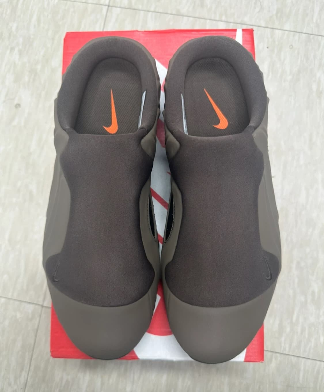 [새상품/나이키] 클로그포짓 270 상품이미지1