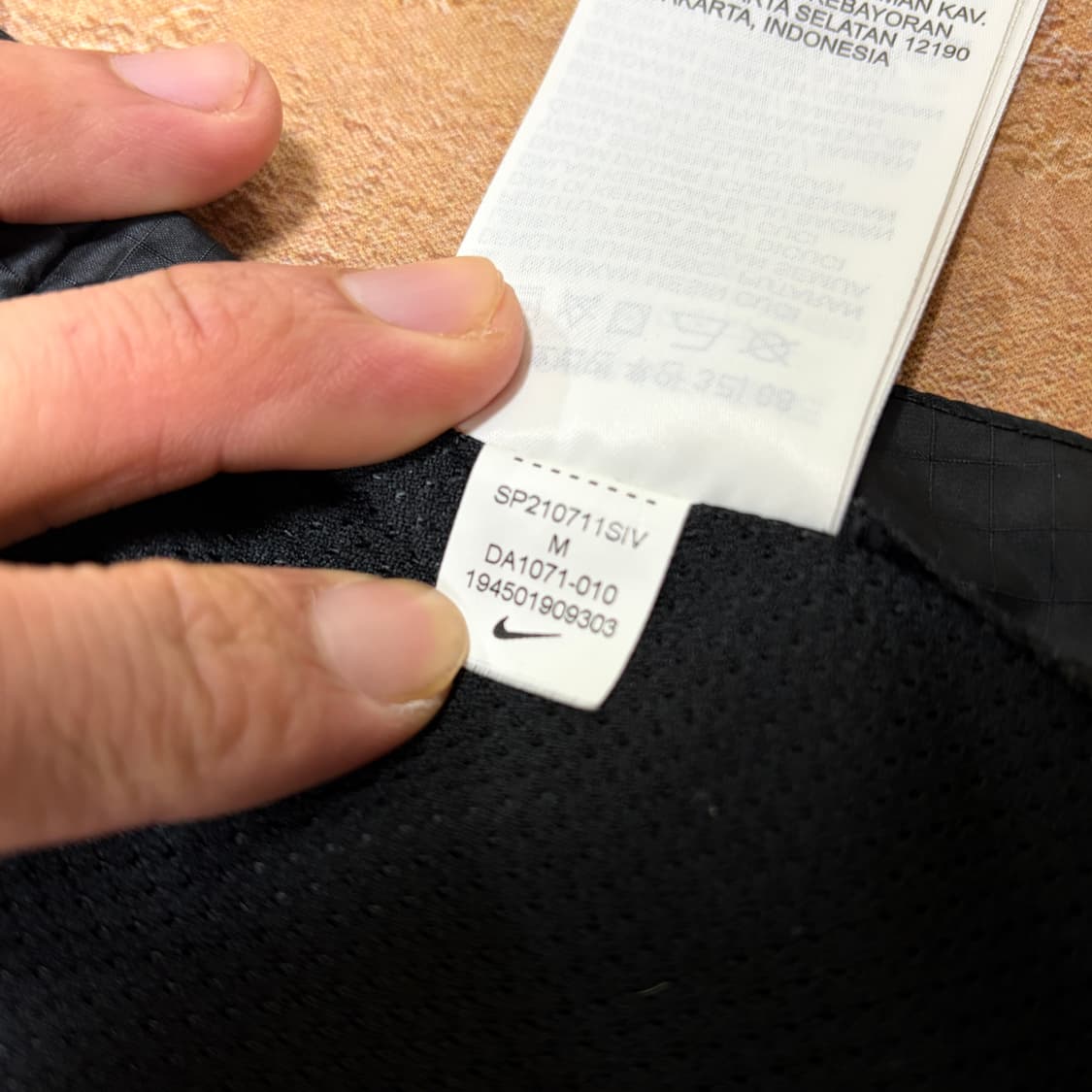 나이키 백로고 바람막이 상품이미지4