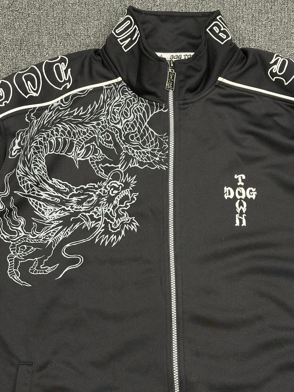 XL)도그타운 빈티지 반팔 집업 상품이미지2