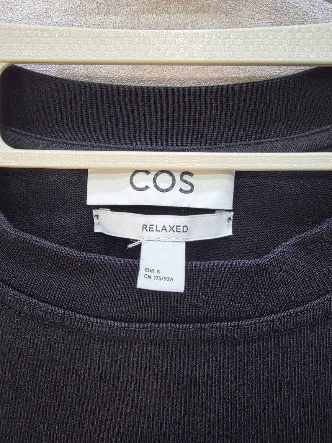 코스 COS 포켓 반팔 티셔츠 RELAXED 상품이미지4