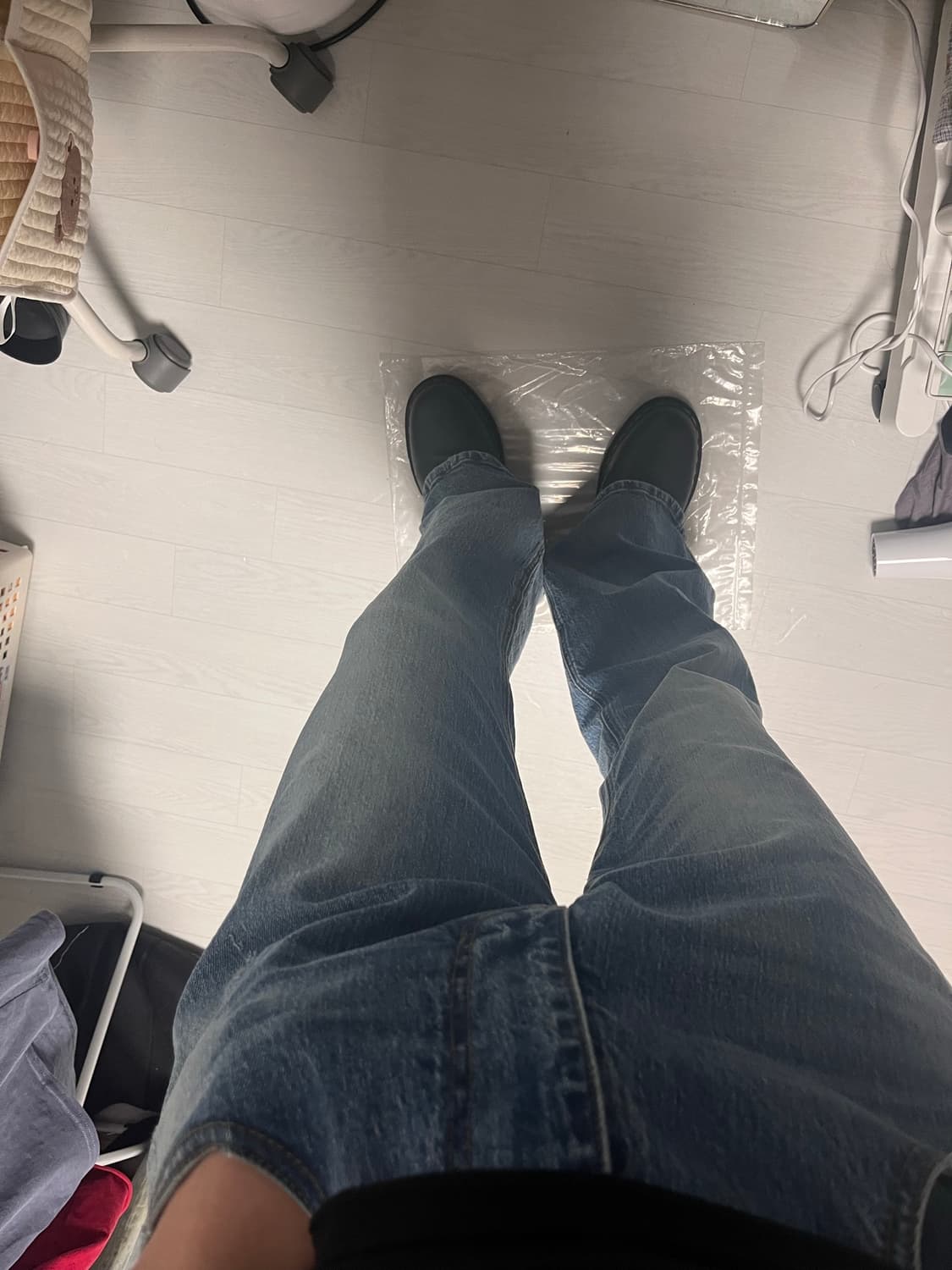 웨슬리 휴스턴 플레어 핏 데님 팬츠 미드 블루 상품이미지4