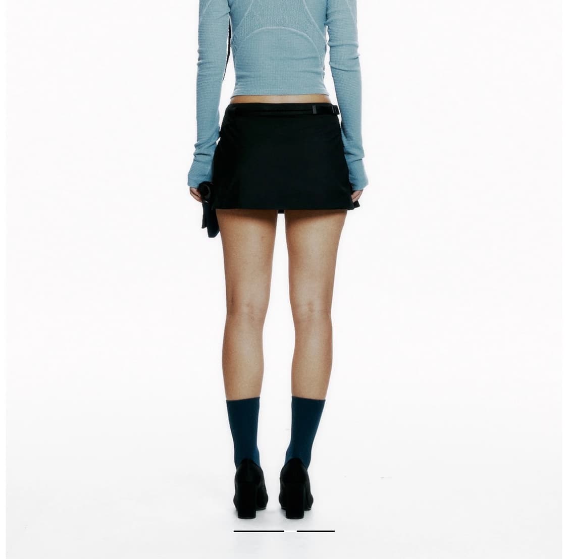 Hyeinseo Cinched mini skirt 신치드 미니스커트 상품이미지2