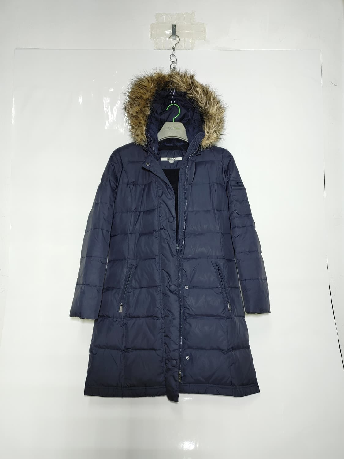 DKNY 디케이엔와이 여성 오리털 후드롱패딩 상품이미지1
