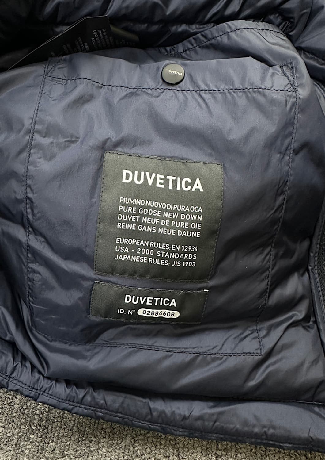 듀베티카 구스다운 경량패딩  상품이미지5
