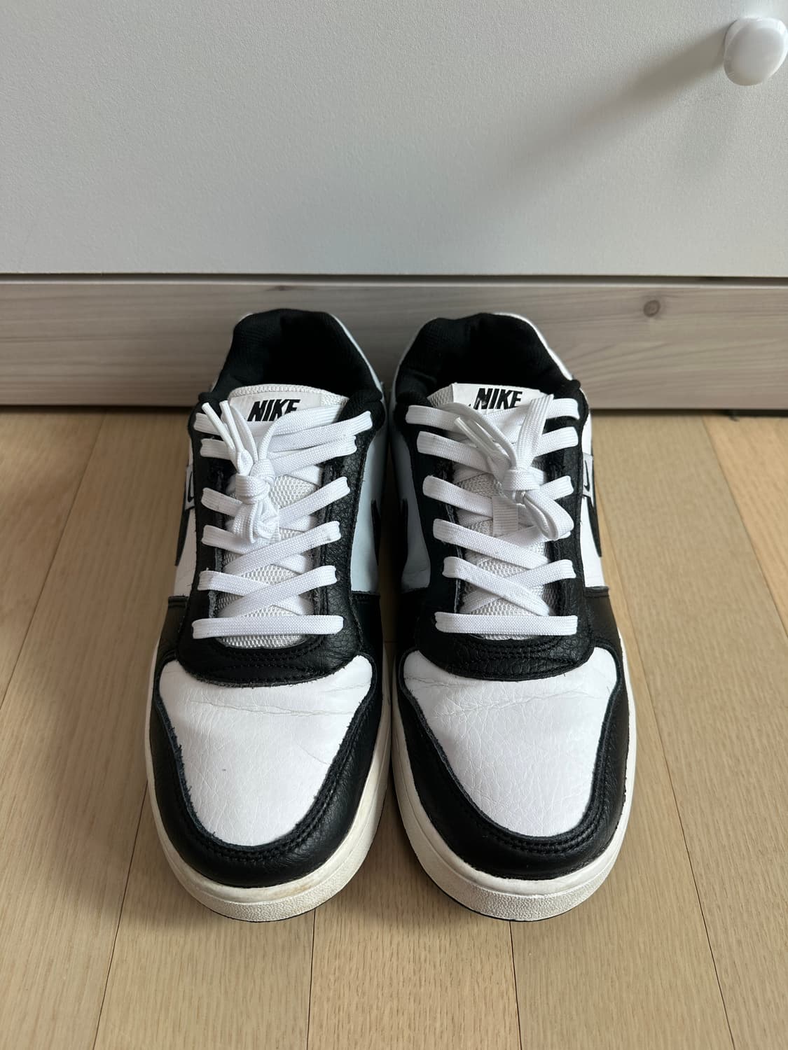 나이키 에버논 로우 흰검 275 상품이미지2