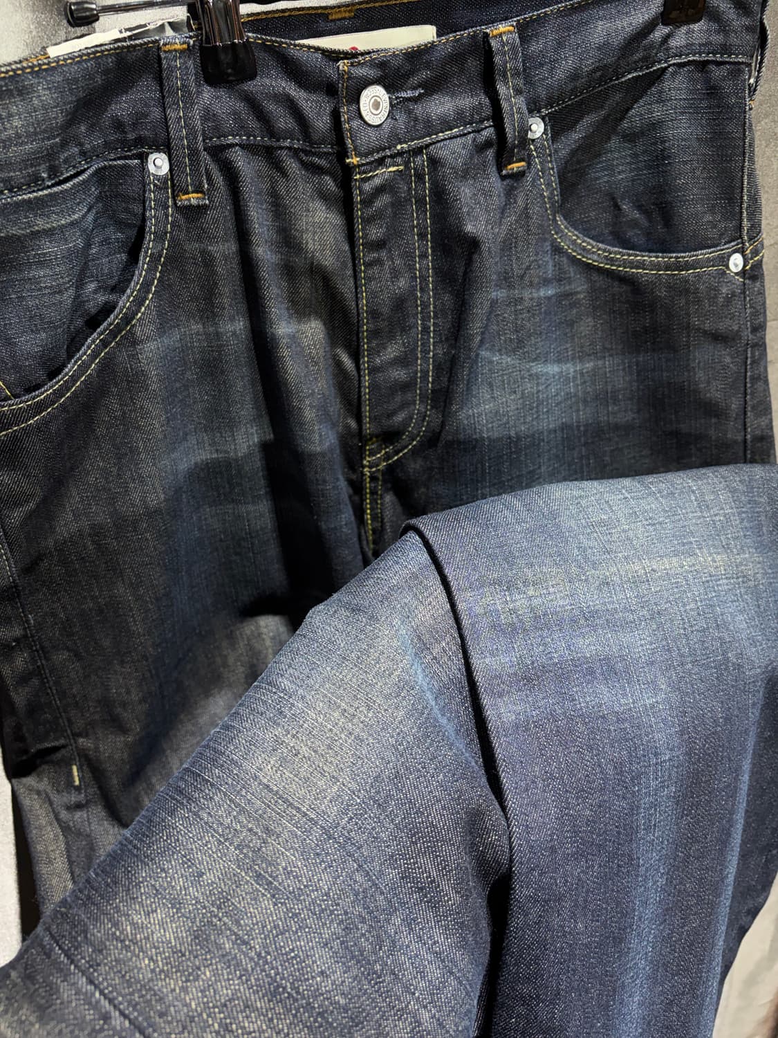 33in 리바이스 503 Loose 워싱 셀비지 데님팬츠 상품이미지8