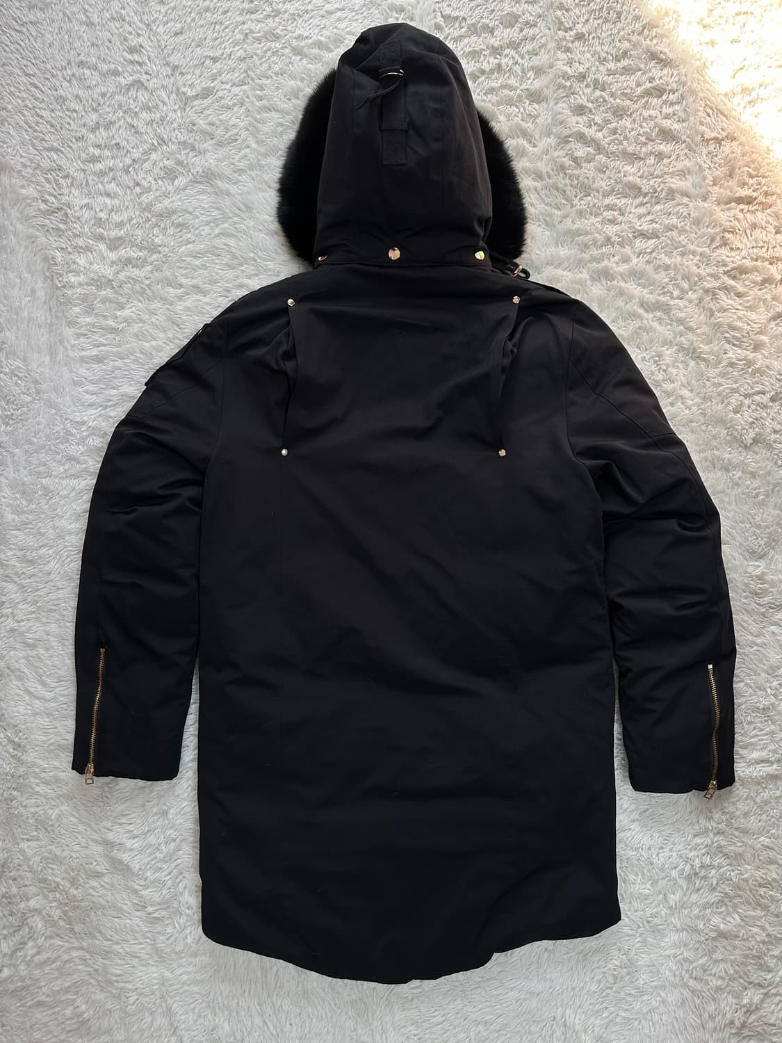 무스너클 스틸링 블랙 폭스퍼 패딩 M 상품이미지7