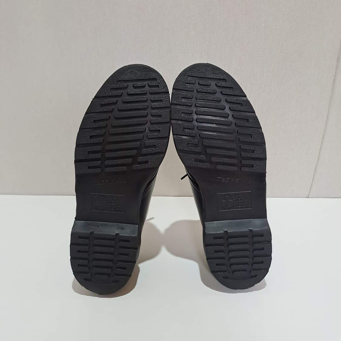 (택포) 닥터마틴 1461 모노 블랙 UK6 B733 상품이미지8